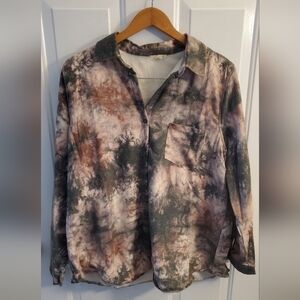 New- Tie-Dye Button-Up Flannel